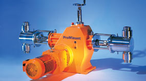 Makro/ 5 - Motor-Driven Plunger Metering Pump